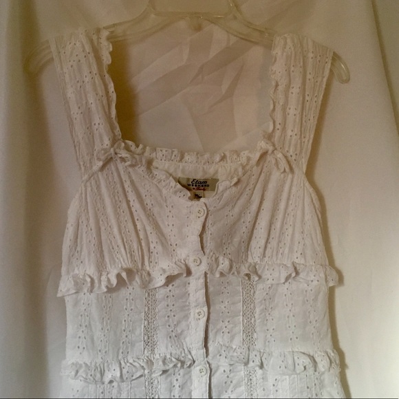 Super Cute White Lace Summer Dress - Picture 8 of 8